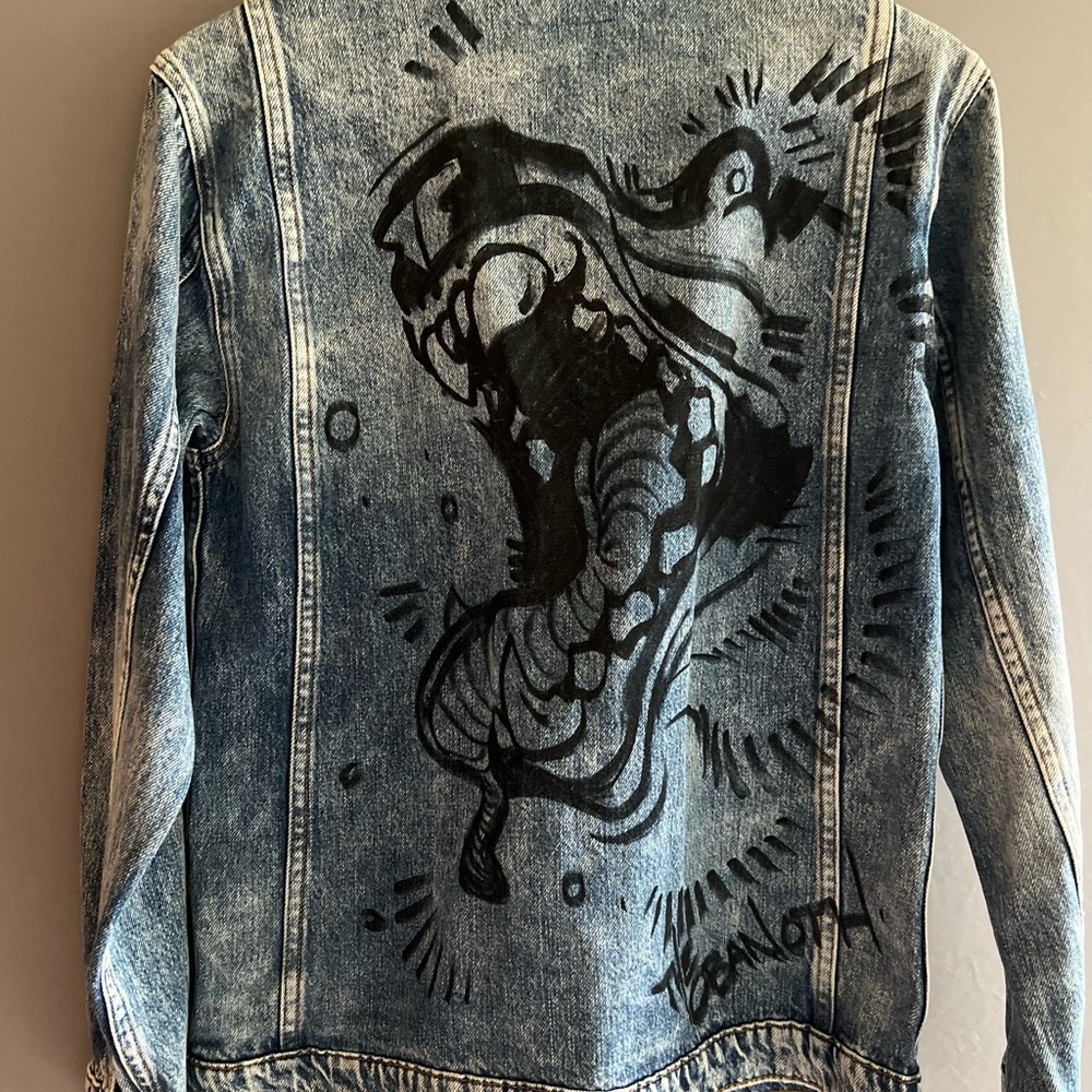 UNIQUE NWT Hudson Jean Jacket with *one of a kind* Jaguar artwork on back